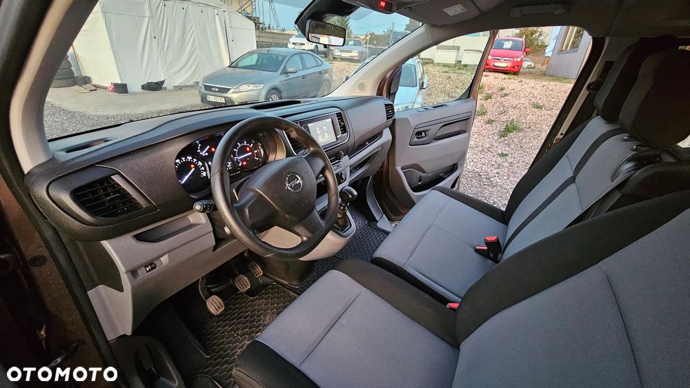 Opel Vivaro Kombi Extra Long 3,1t Enjoy - 10