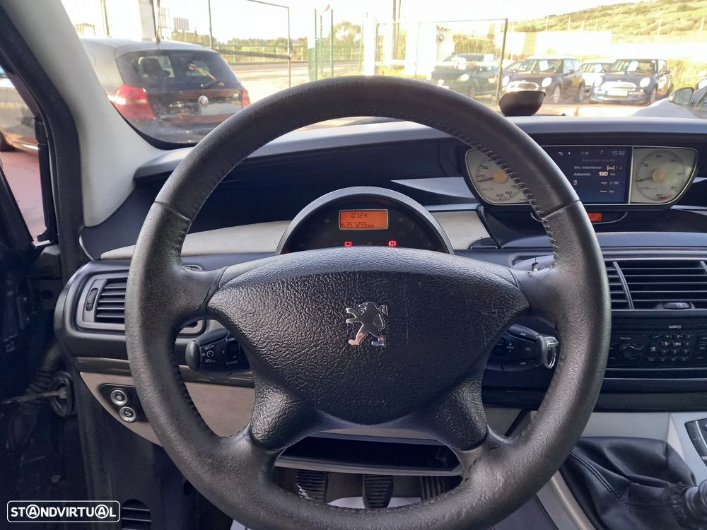 Peugeot 807 2.0 HDi Navteq - 13