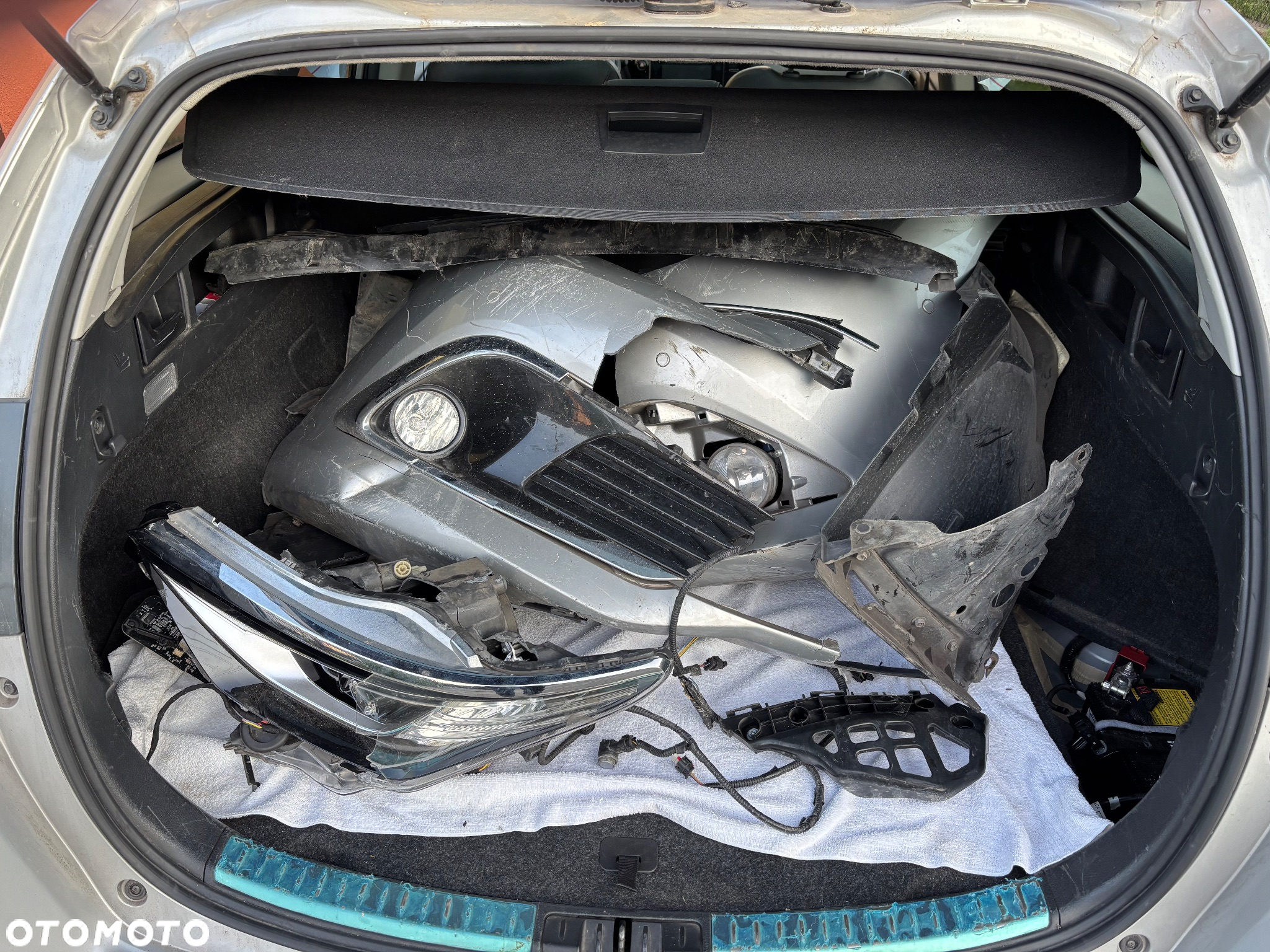 Toyota Auris 1.8 VVT-i Hybrid Automatik Touring Sports Executive - 17