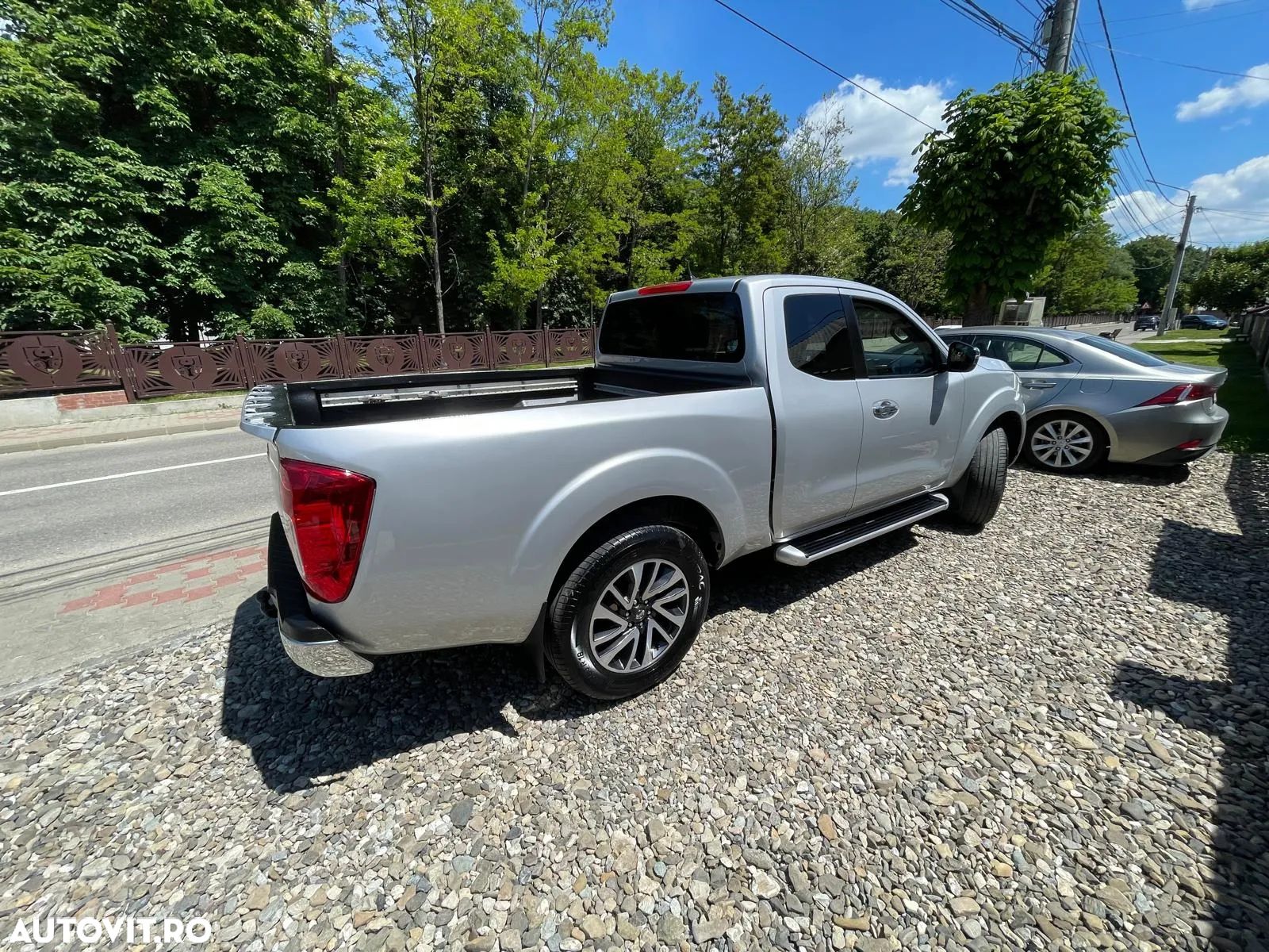 Nissan Navara - 1
