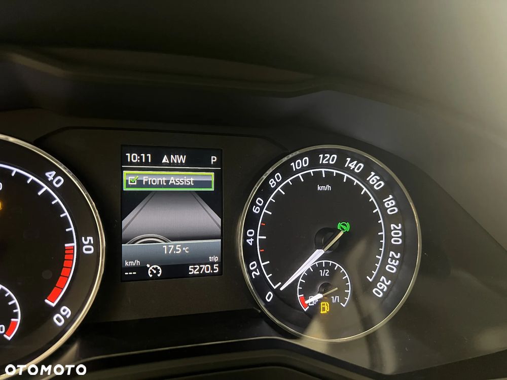 Skoda Superb 2.0 TDI Style DSG7 - 20