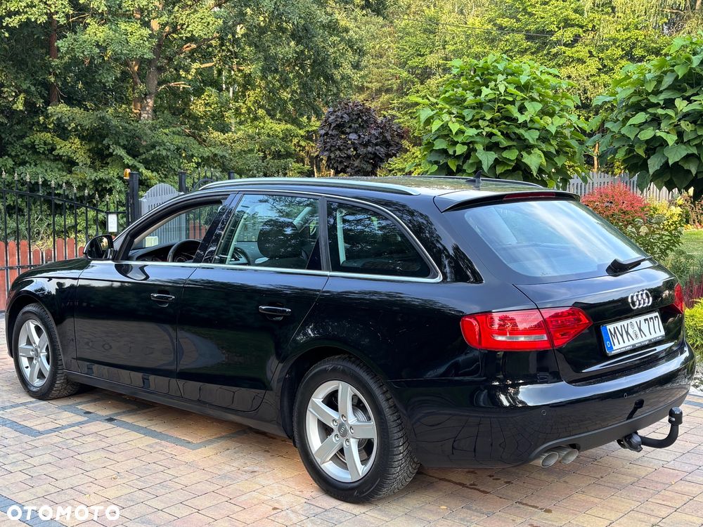 Audi A4 Avant - 4