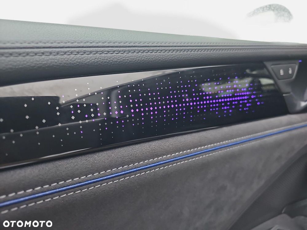 Volkswagen Passat Variant - 25