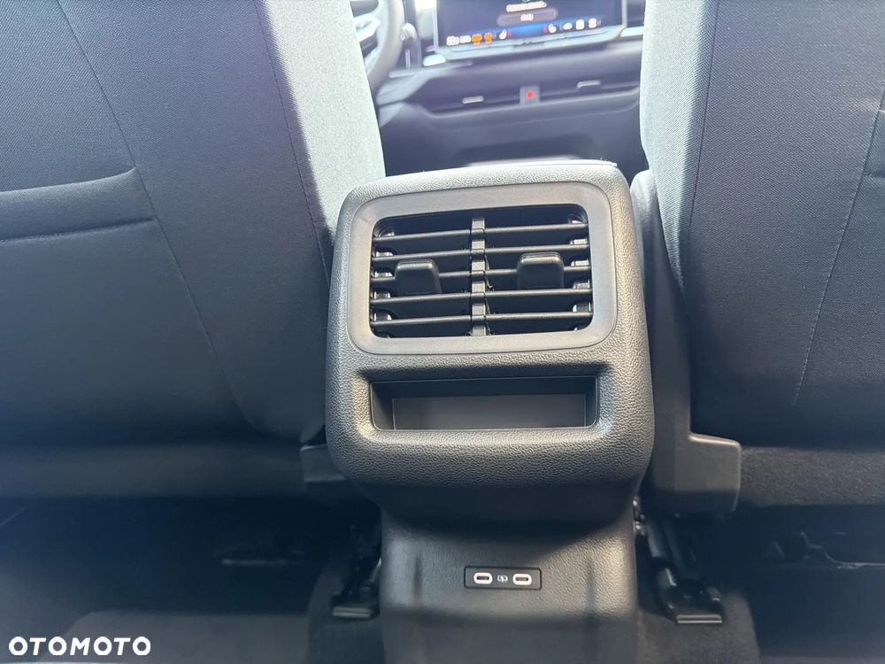 Volkswagen T-Roc 1.5 eTSI Life DSG - 22