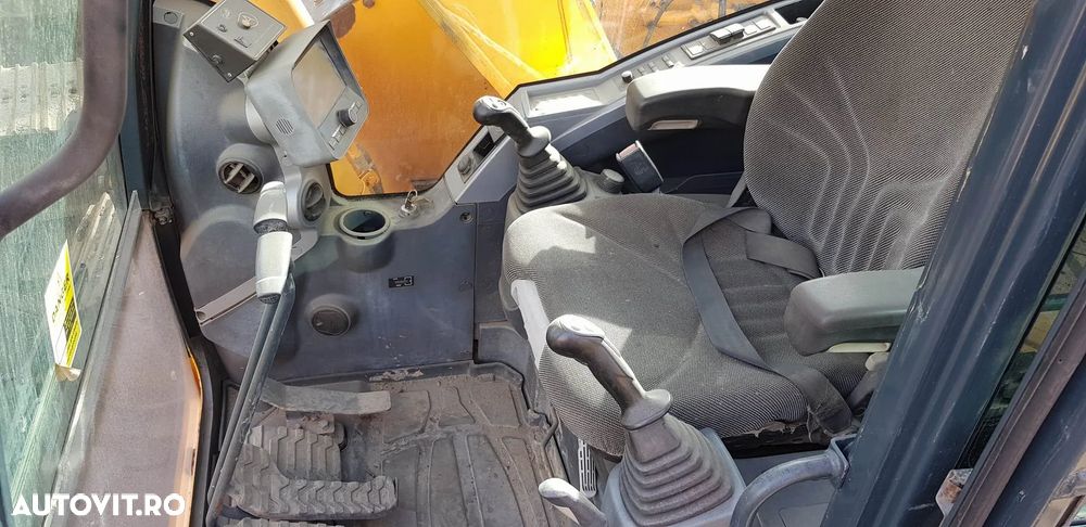 Hyundai Robex 145 LCR-9 Excavator pe șenile - 8