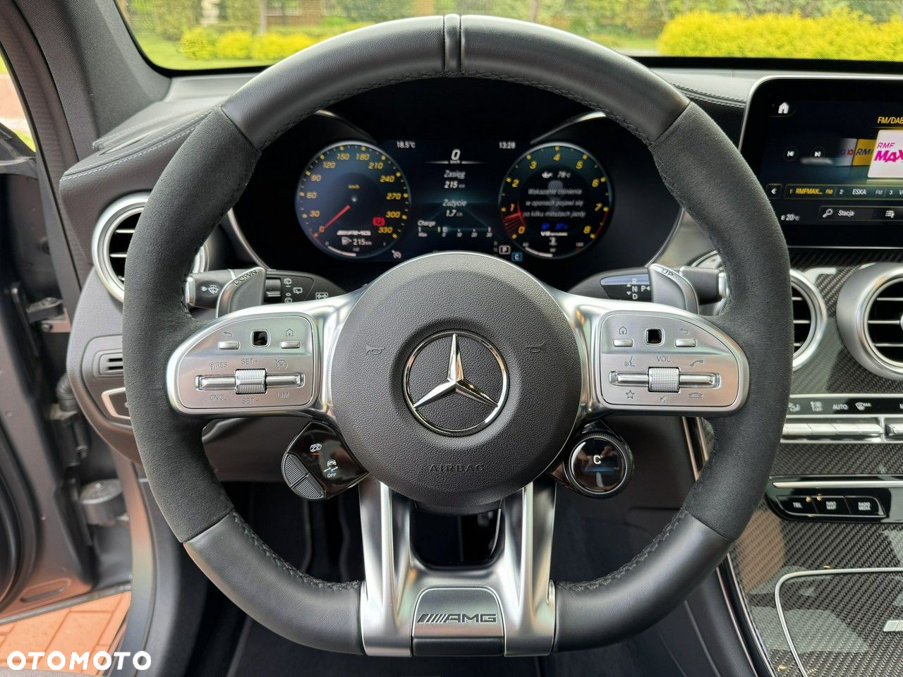 Mercedes-Benz GLC - 27