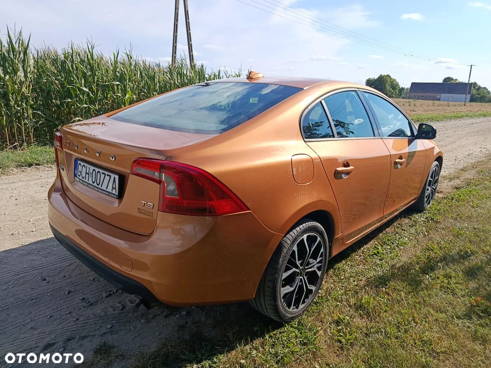Volvo S60 T3 - 4
