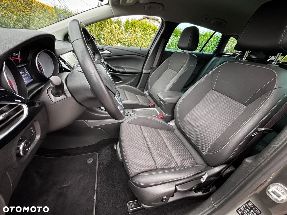 Opel Astra 1.6 D (CDTI) Start/Stop Sports Tourer Innovation - 9