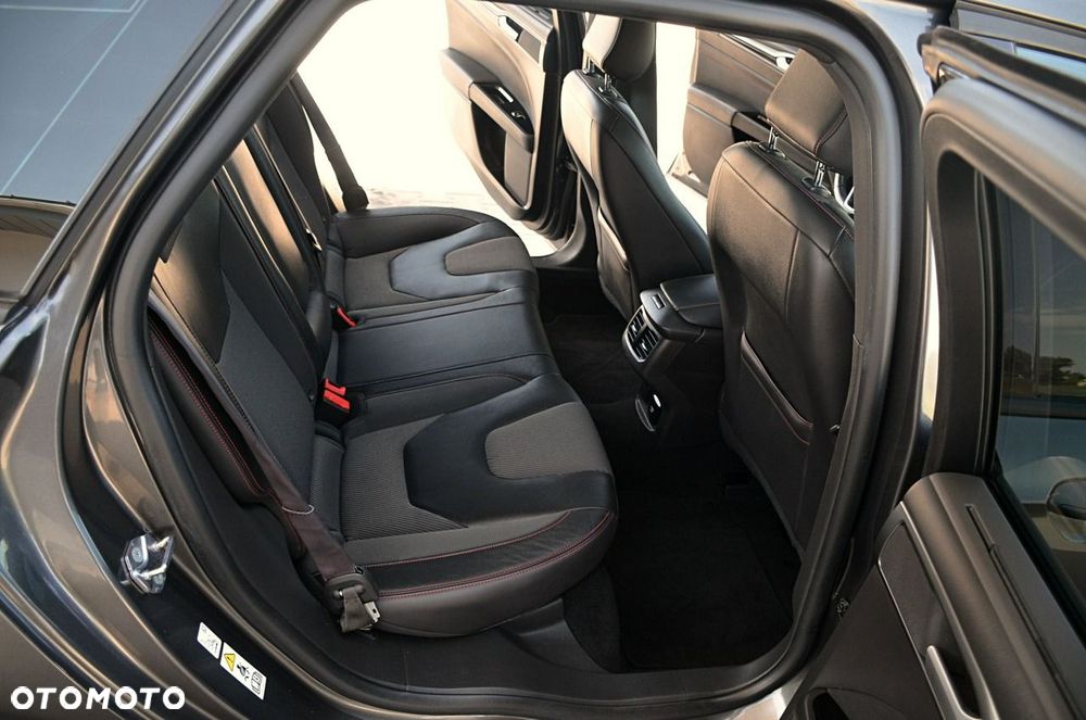 Ford Mondeo - 20