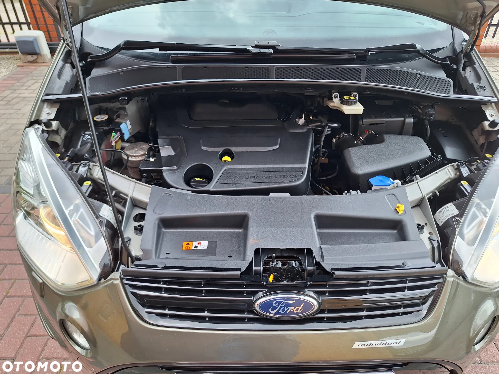 Ford S-Max 2.0 TDCi DPF Titanium - 36