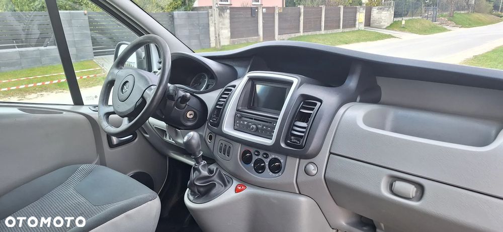 Opel Vivaro - 6