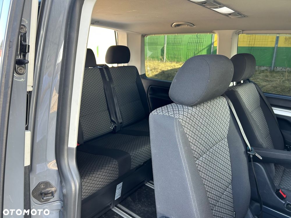 Volkswagen Multivan 6.1 2.0 TDI L1 Trendline - 11