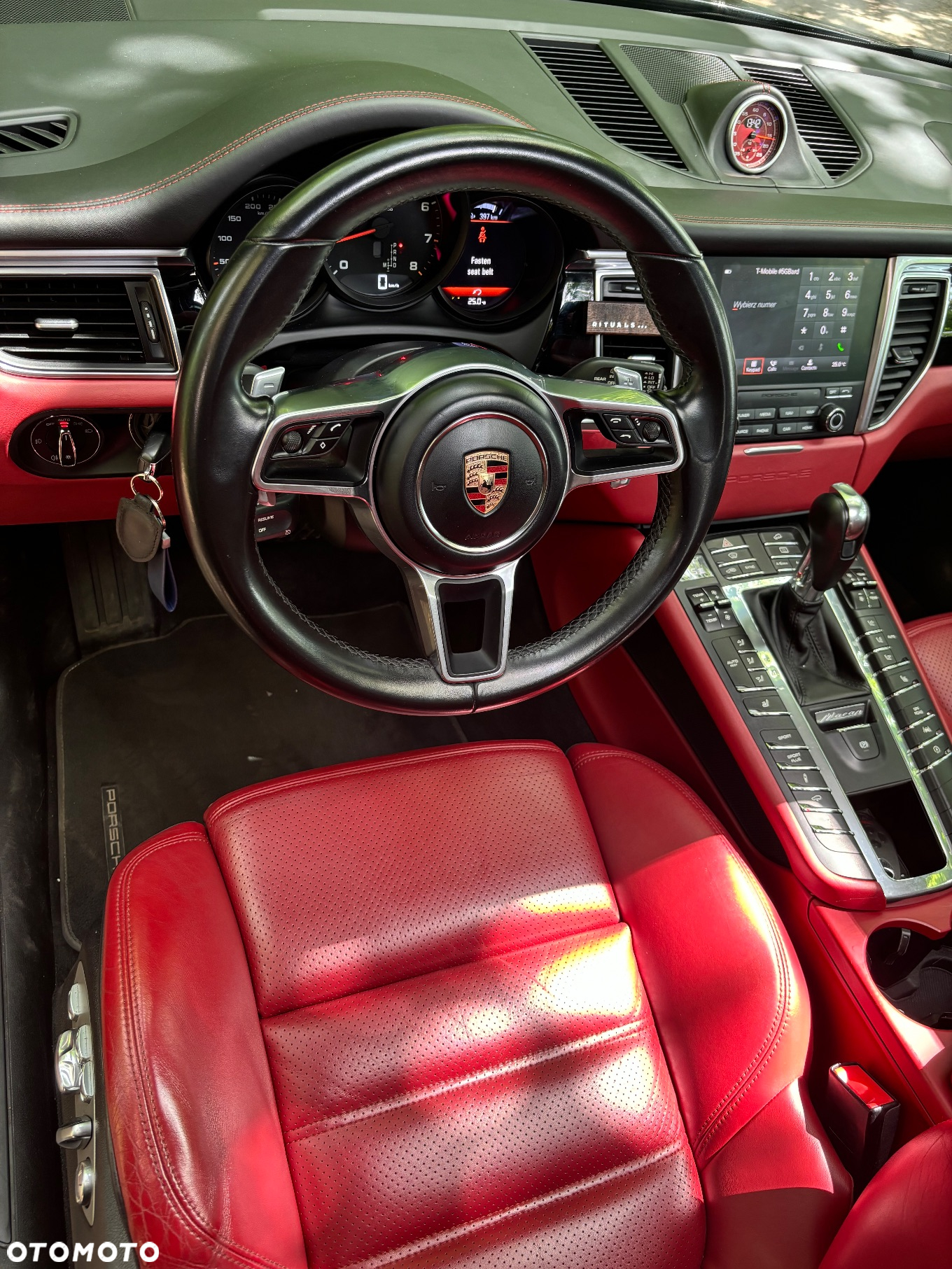 Porsche Macan - 8
