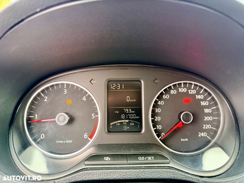 Volkswagen Polo 1.2 TDI Blue Motion - 15