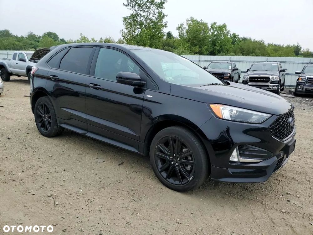 Ford Edge - 5