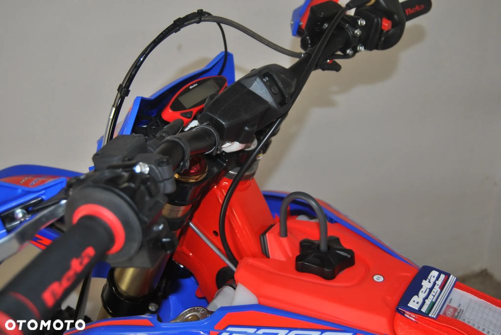 Beta RR - 8