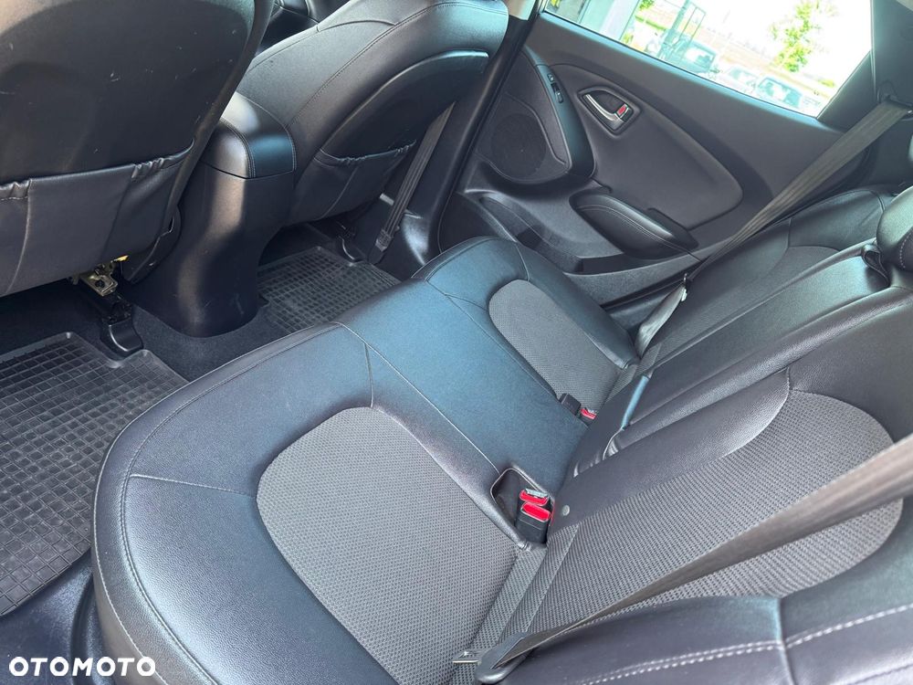 Hyundai ix35 - 40