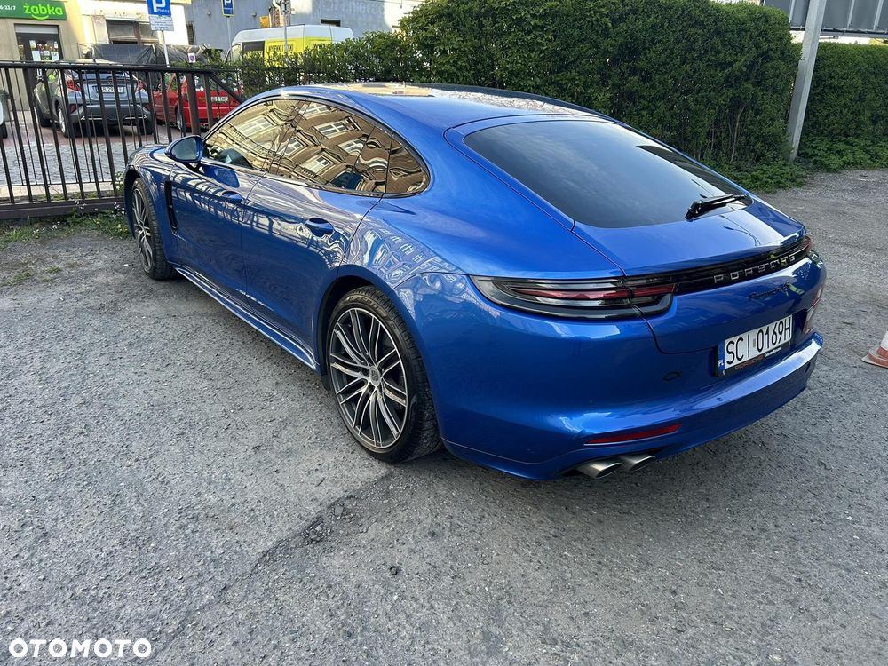 Porsche Panamera - 2