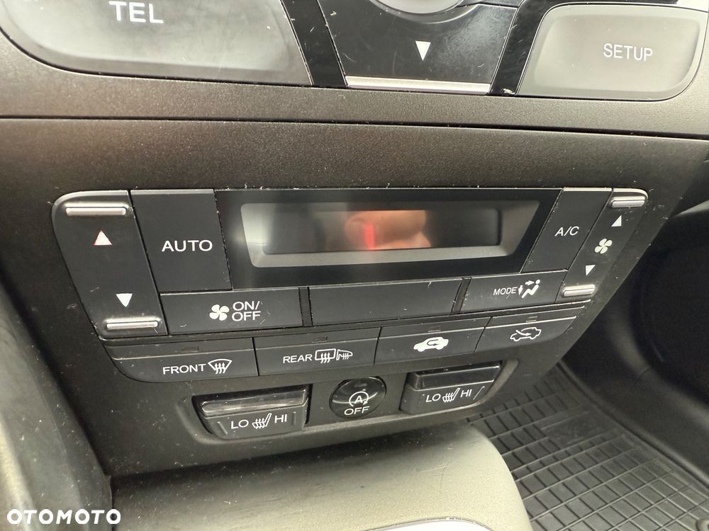Honda Civic 1.8 i-VTEC Comfort - 17