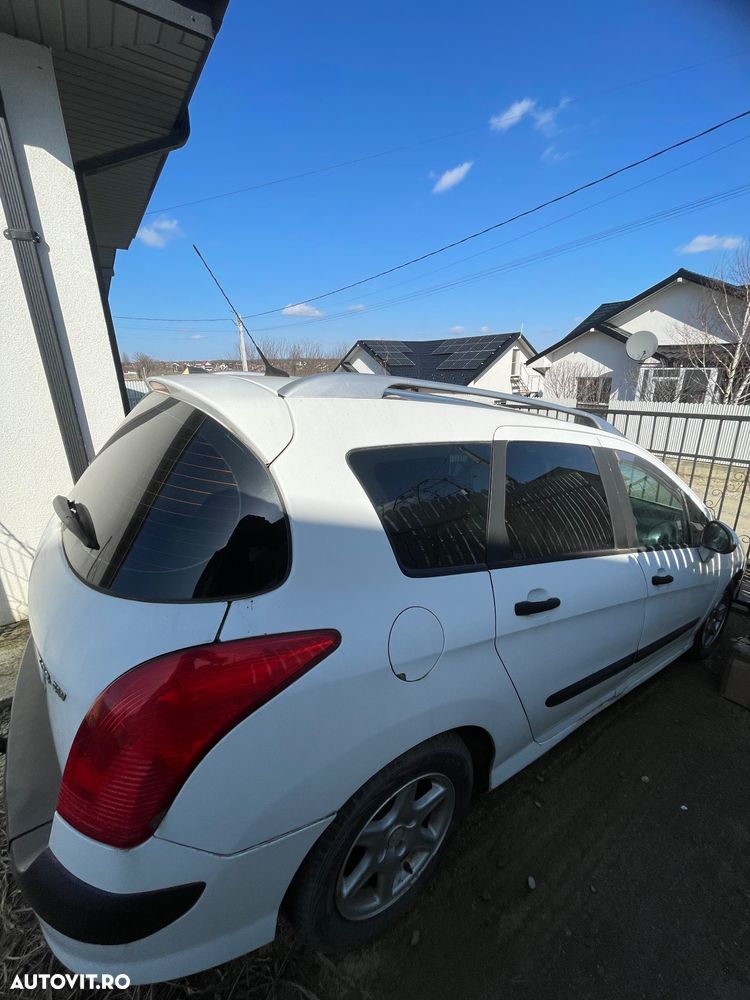 Peugeot 308 1.6 HDI FAP Allure - 6