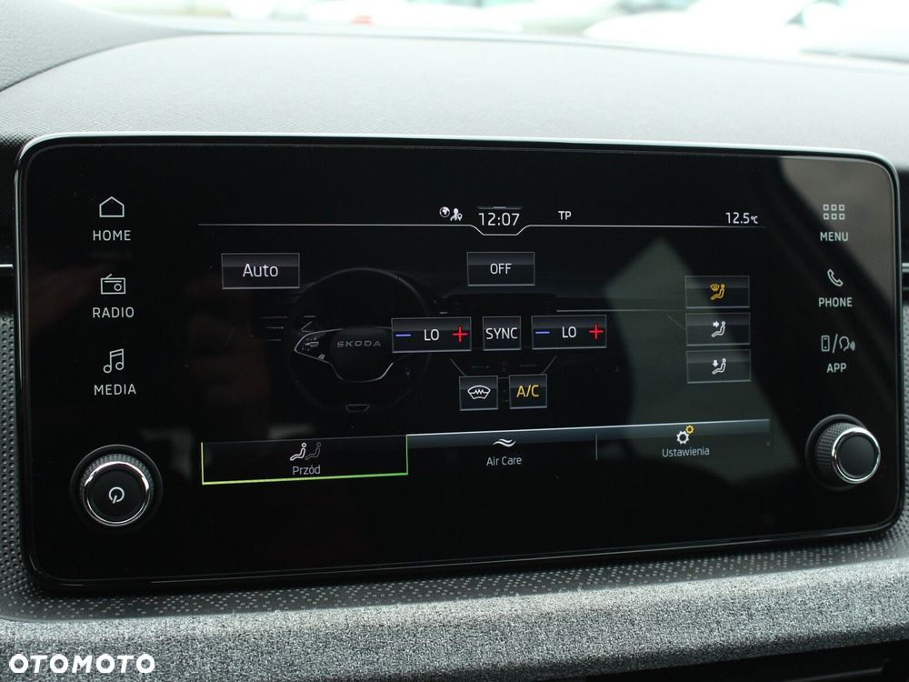 Skoda Scala 1.0 TSI Selection DSG - 29