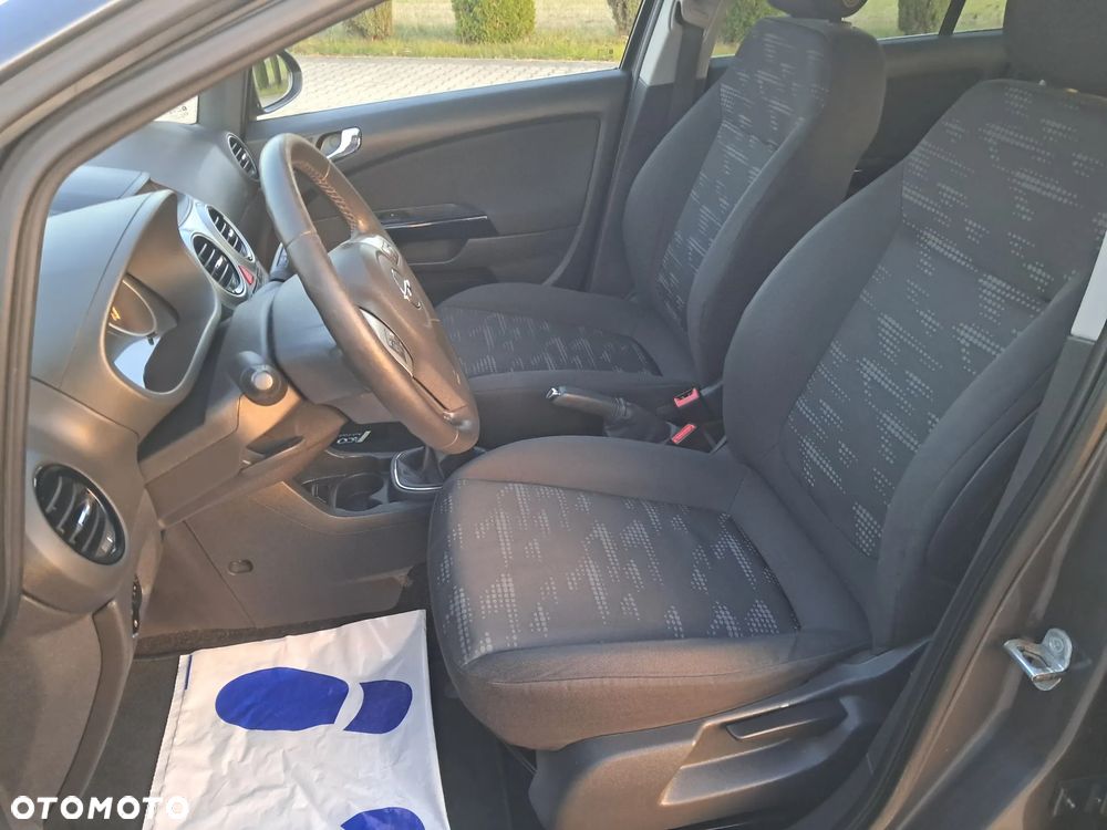 Opel Corsa 1.4 16V 150 Jahre - 19