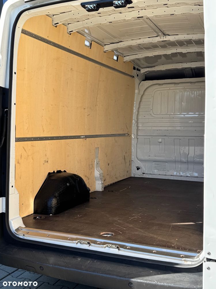 Maxus Deliver 9 - 31