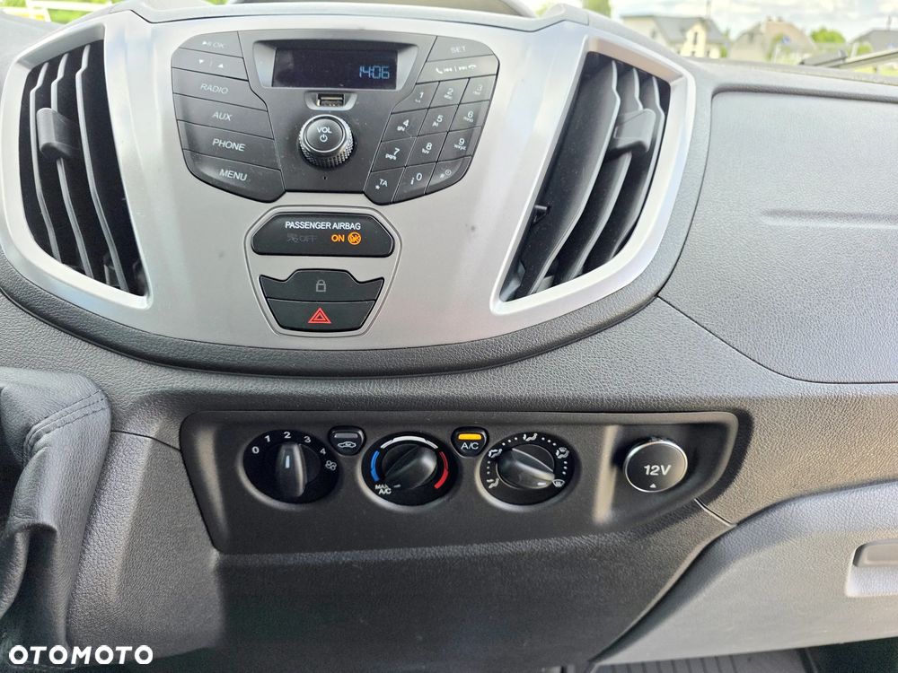 Ford TRANSIT 2,0 TDCI 170 KONNA SKRZYNIA 4,2M PLANDEKA FIRANKA BLIŻNIAKI DO 3,5T KLIMA LEDY GWARANCJA - 25
