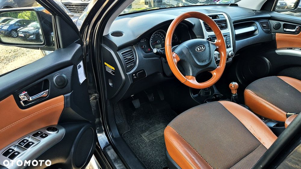 Kia Sportage 2.0 Freedom - 29