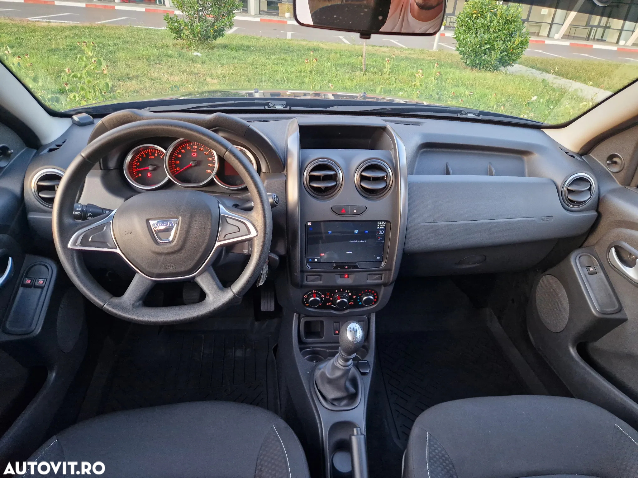 Dacia Duster 1.5 dCi 4x2 Laureate - 4