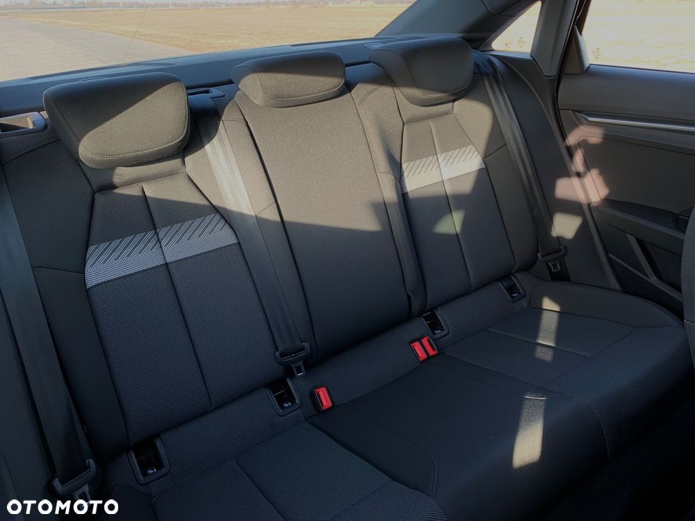 Audi A3 Limousine - 14