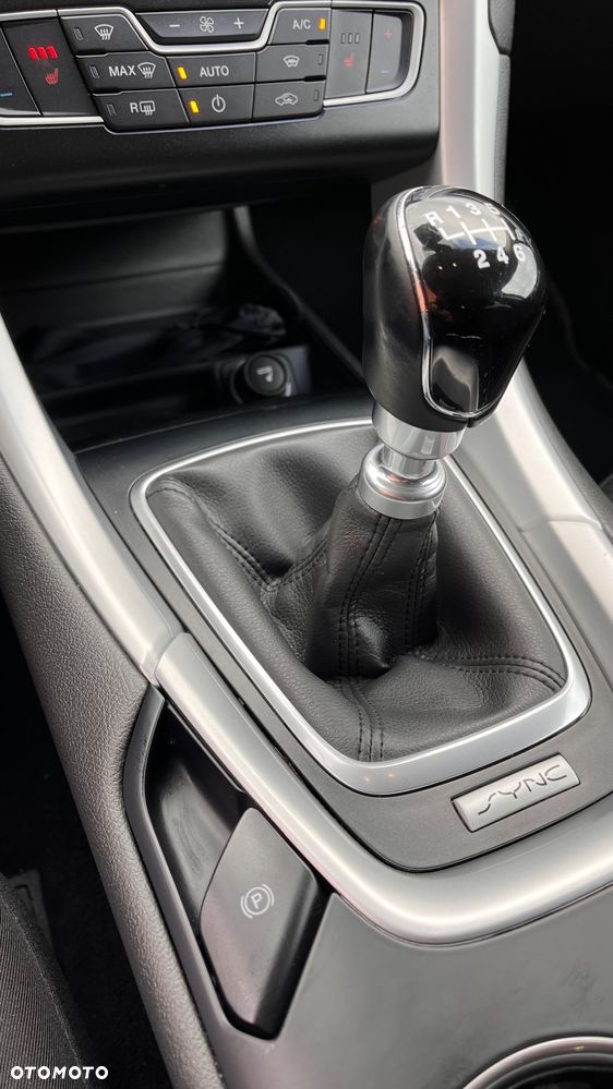 Ford Mondeo 1.5 EcoBoost Titanium - 15