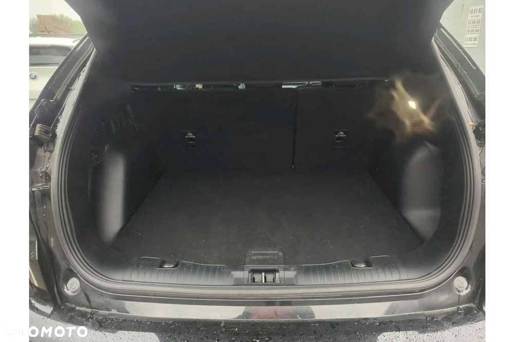 Ford Kuga - 9