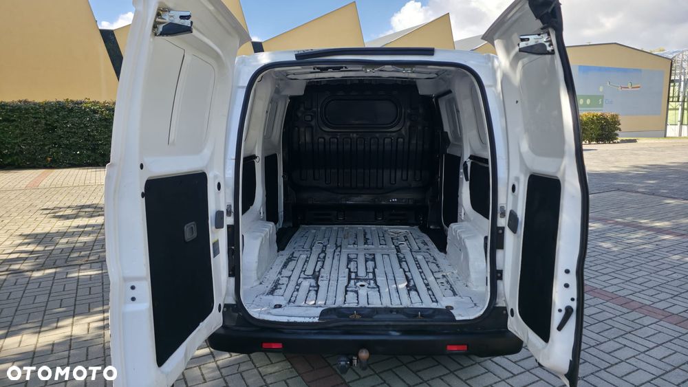 Nissan NV 200 - 17