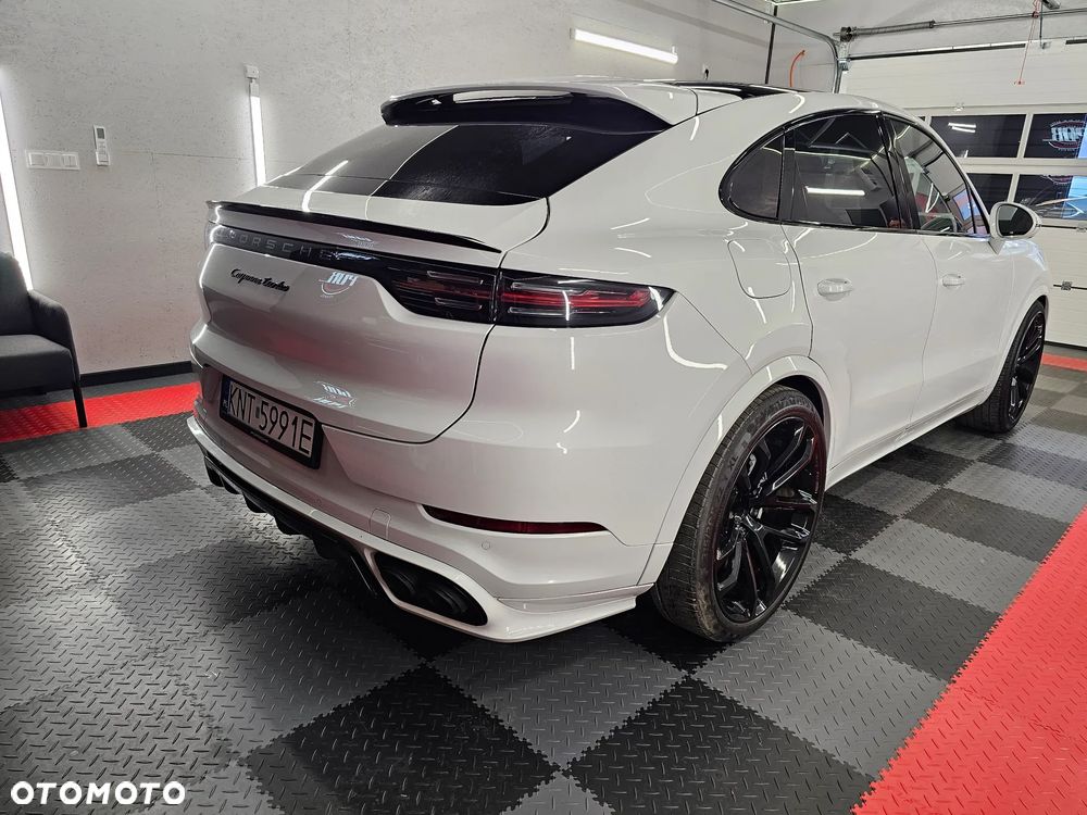 Porsche Cayenne - 3