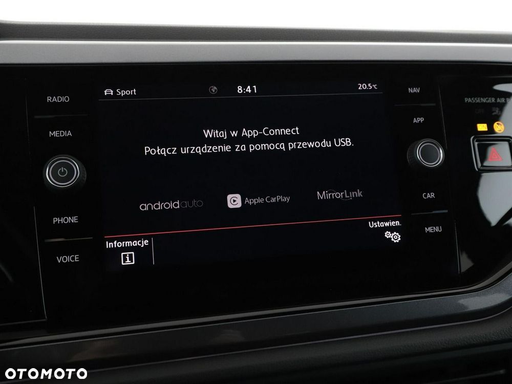 Volkswagen Polo 2.0 TSI DSG GTI - 27