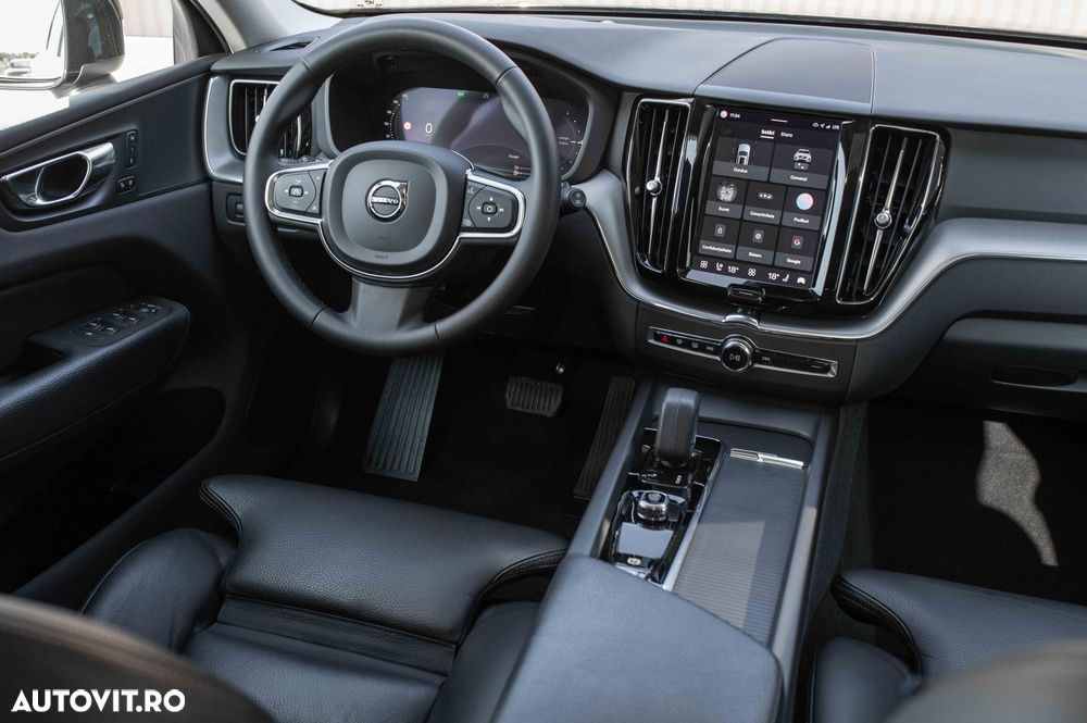 Volvo XC 60 T6 AWD Recharge Geartronic Inscription - 9
