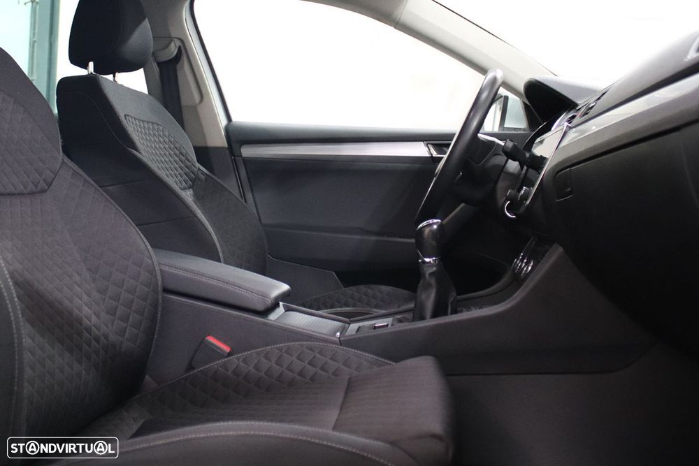 Skoda Superb Break 2.0 TDI Ambition - 22