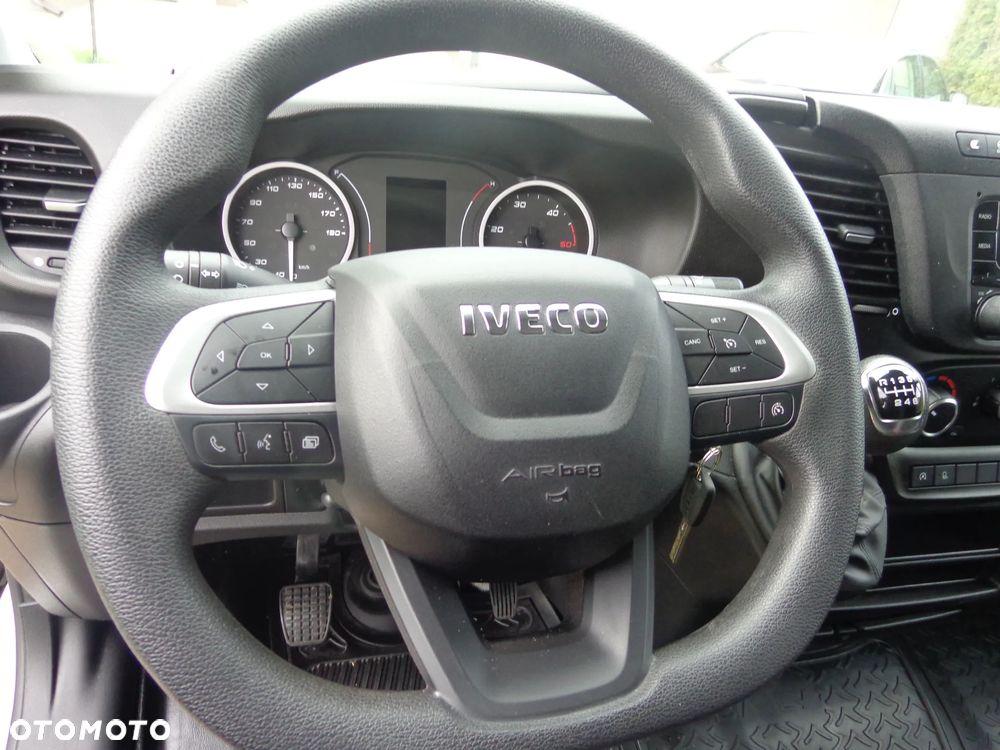 Iveco DAILY 35S14 L4H2 - 8