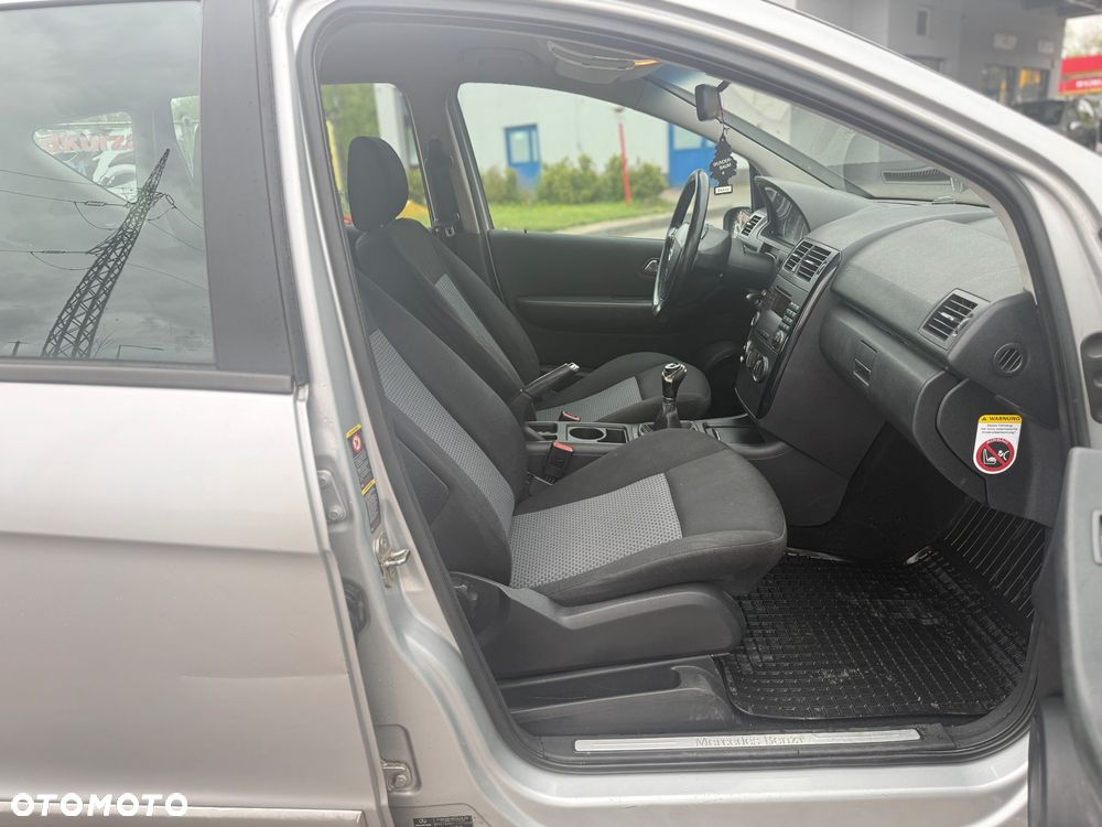 Mercedes-Benz Klasa A 180 CDI Avantgarde DPF - 15