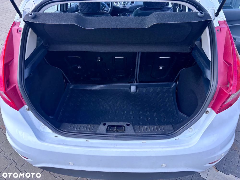 Ford Fiesta - 7