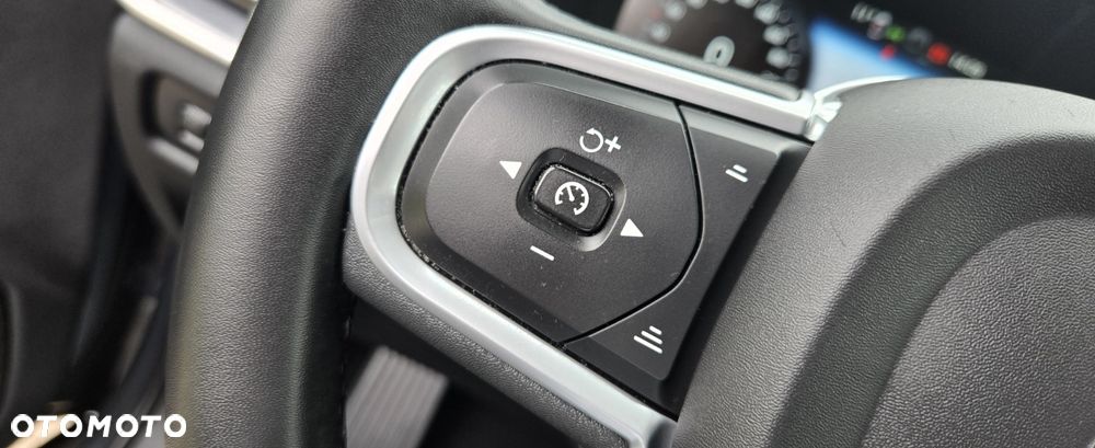 Volvo V60 B3 B Geartronic Momentum Pro - 21