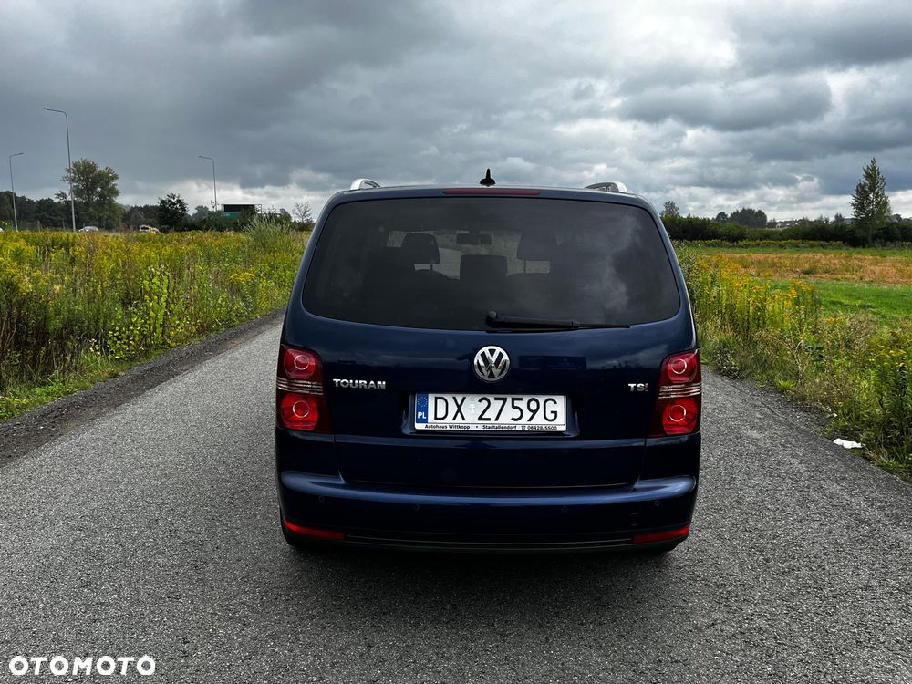 Volkswagen Touran - 20