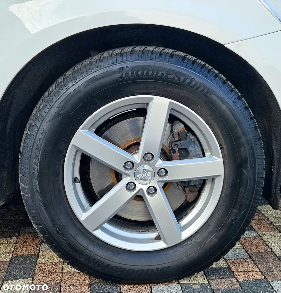 Volvo XC 60 D3 Geartronic RDesign - 13