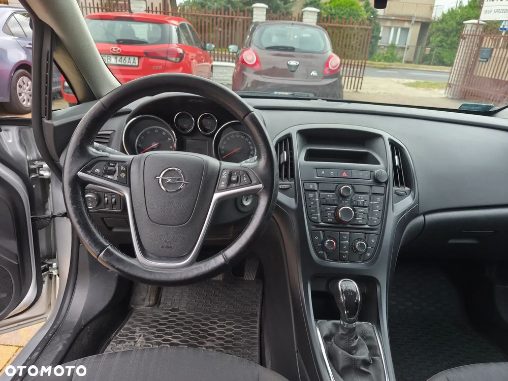 Opel Astra IV 1.6 Active - 13