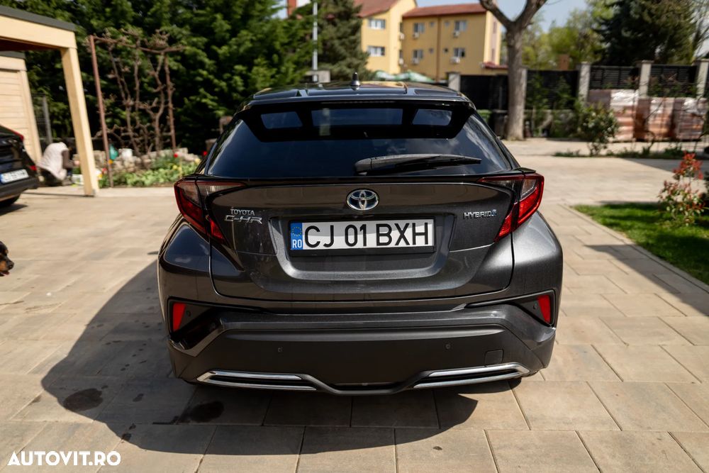 Toyota C-HR 2.0 HSD 184 CP 4x2 CVT C-ult Style - 10