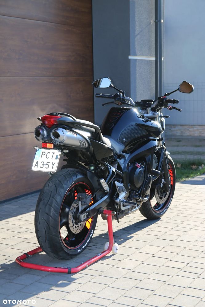 Yamaha FZ6 - 4