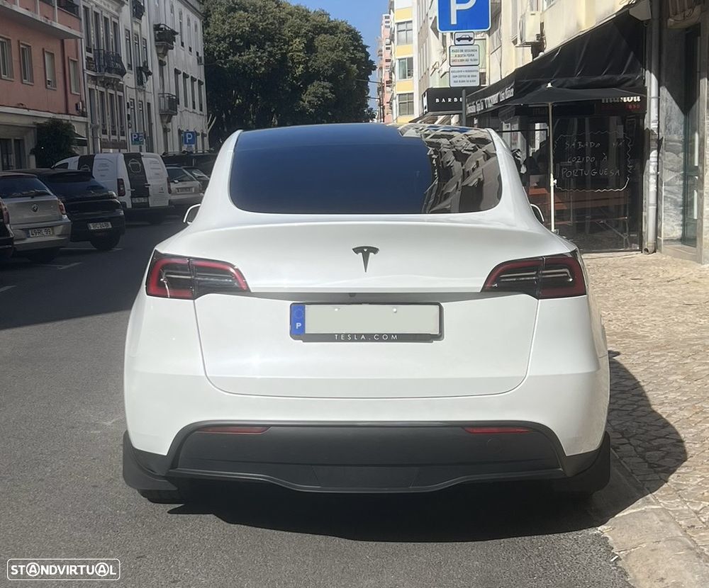 Tesla Model Y Tração Traseira - 34