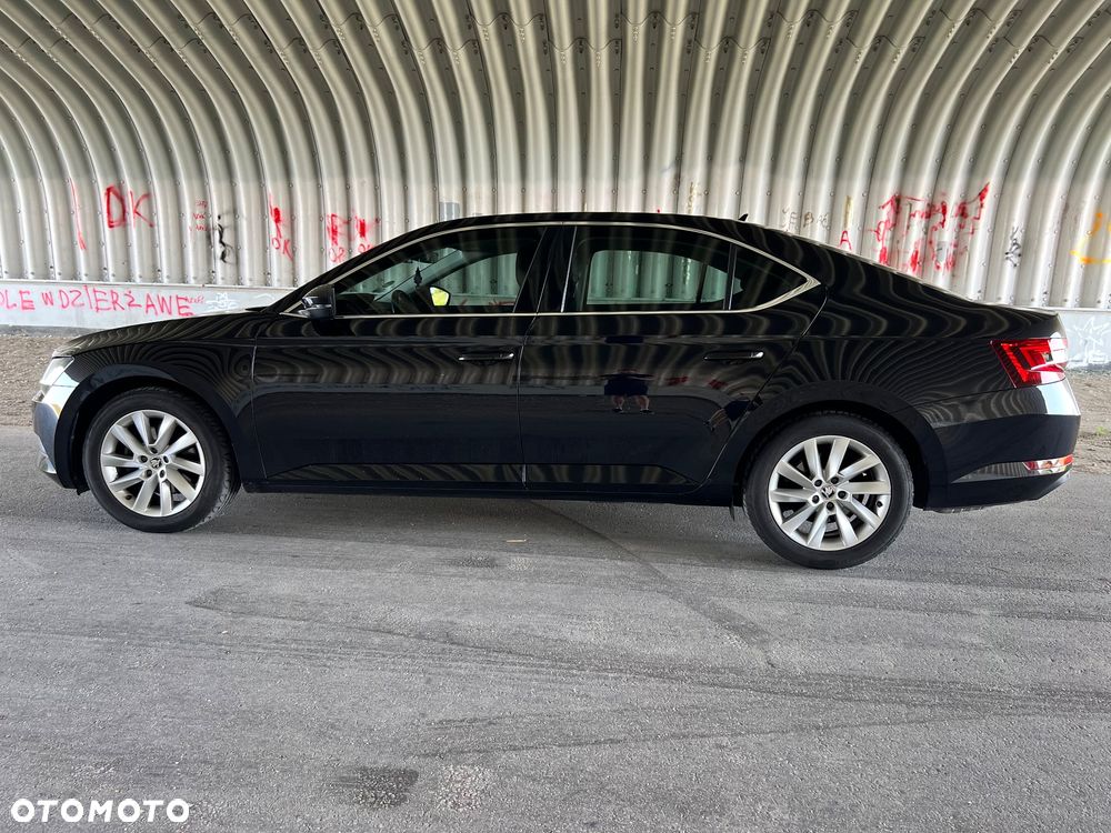 Skoda Superb 2.0 TSI Active DSG - 7