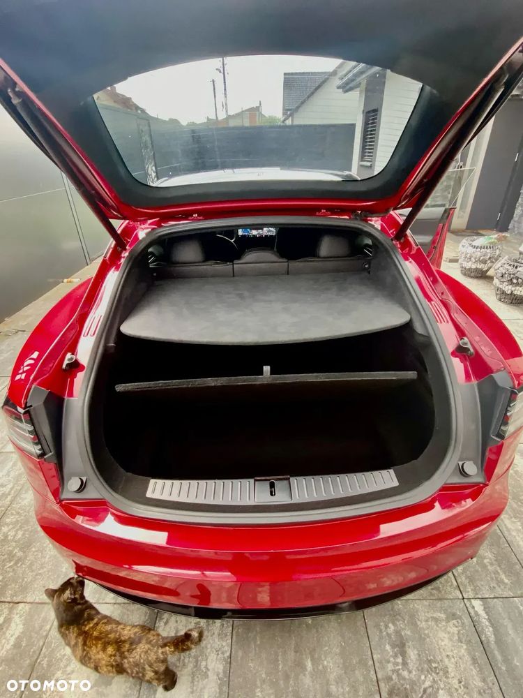 Tesla Model S - 14
